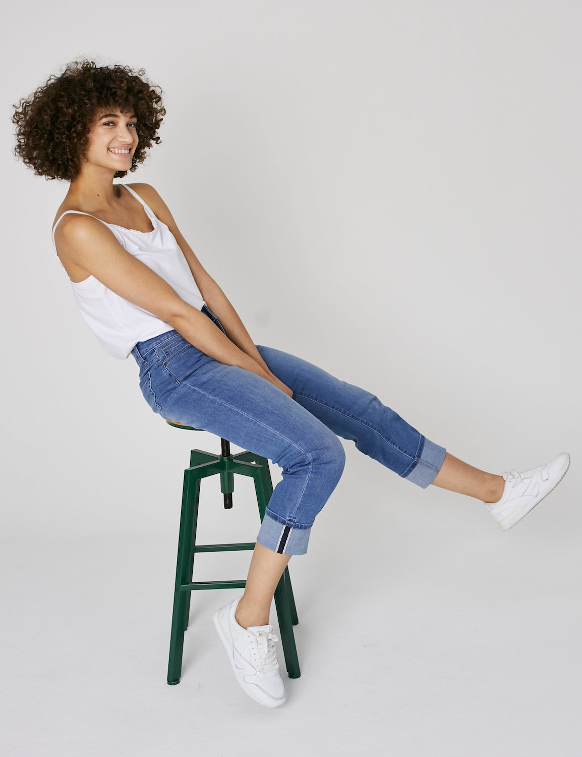 Westport Signature Girlfriend Jeans with Selvedge Cuff