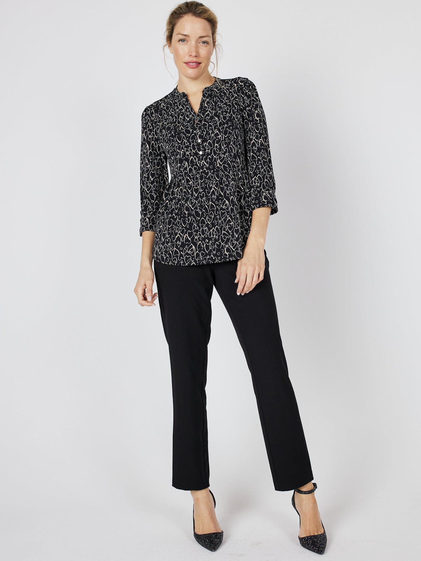 Roz & Ali Hearts Tie Sleeve Popover