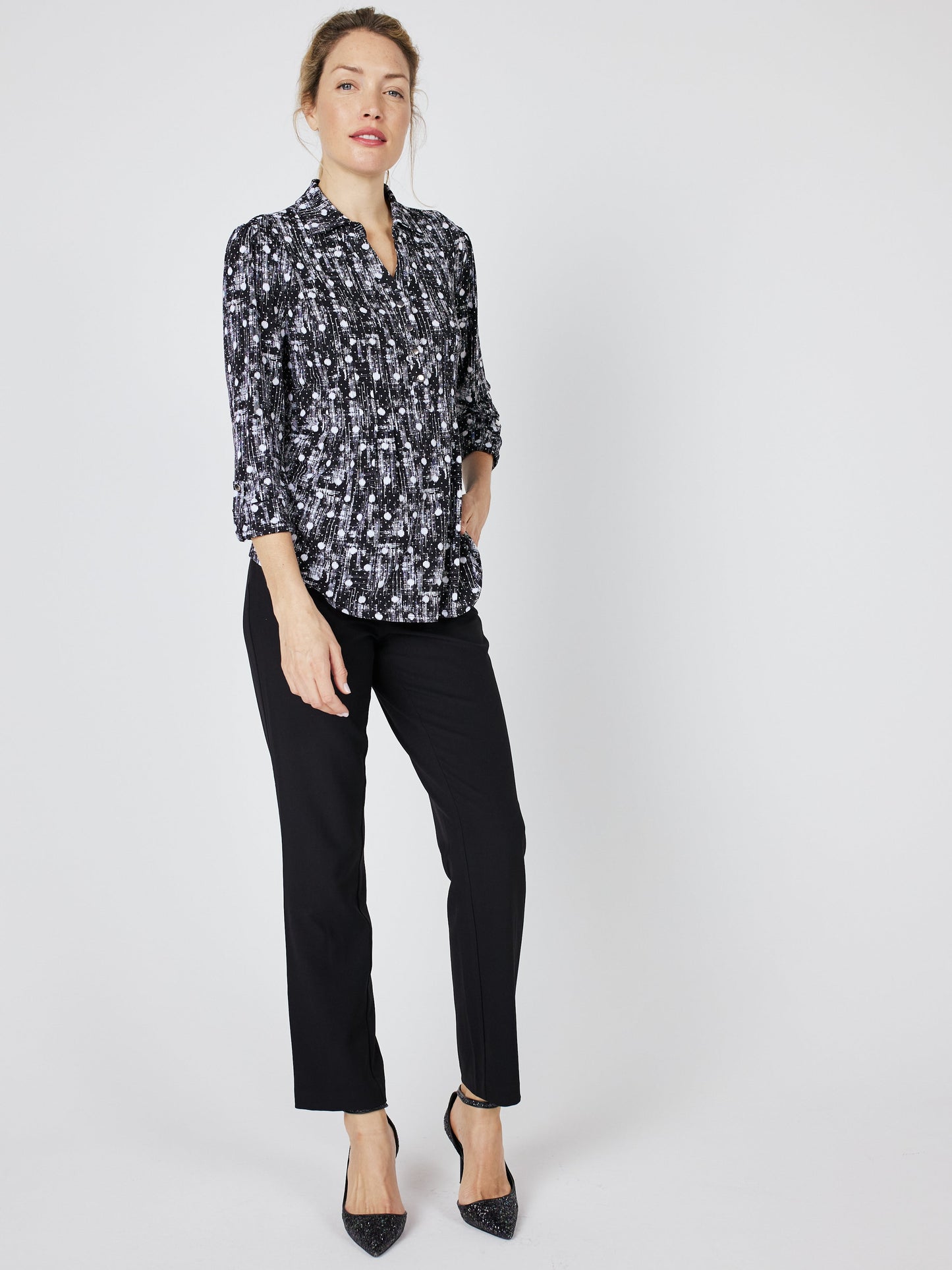 Roz & Ali Dot Pintuck Popover