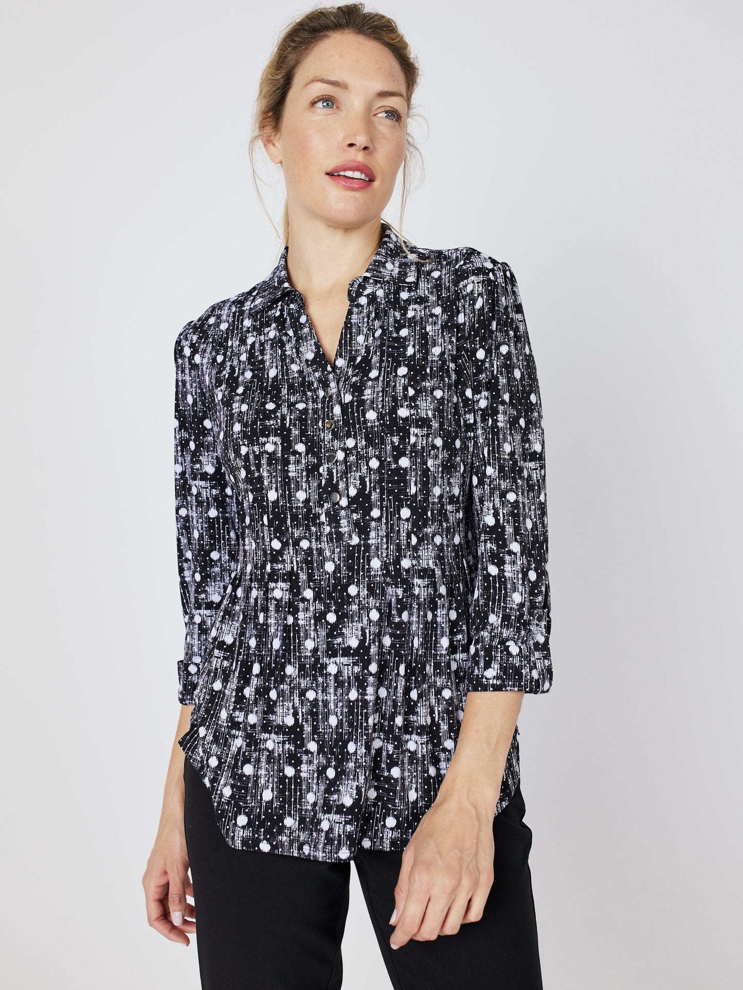 Roz & Ali Dot Pintuck Popover