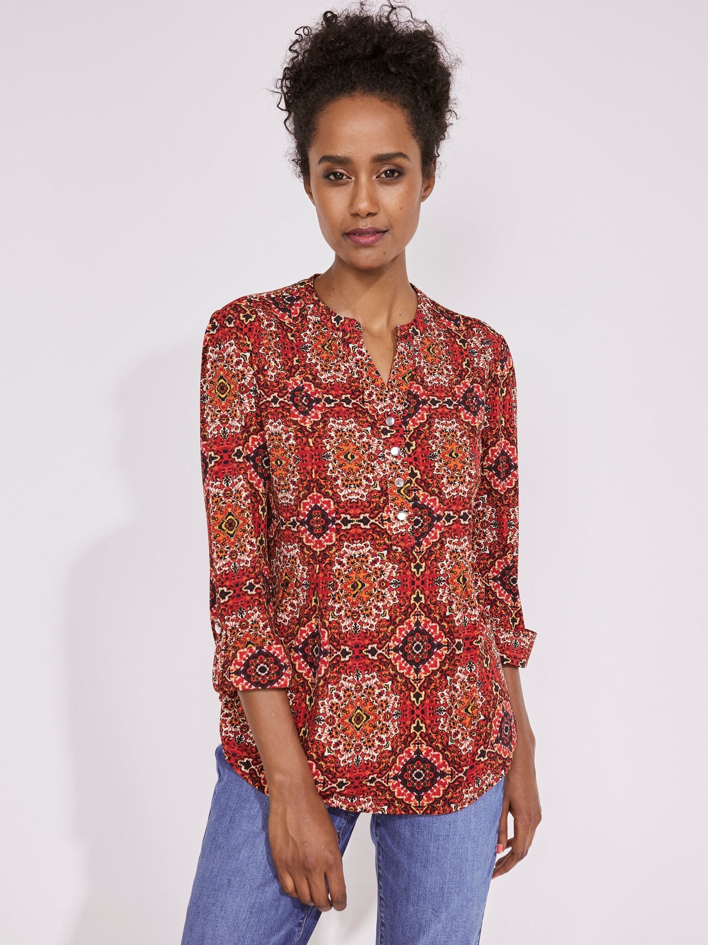 Roz & Ali Medallion Pintuck Print Popover