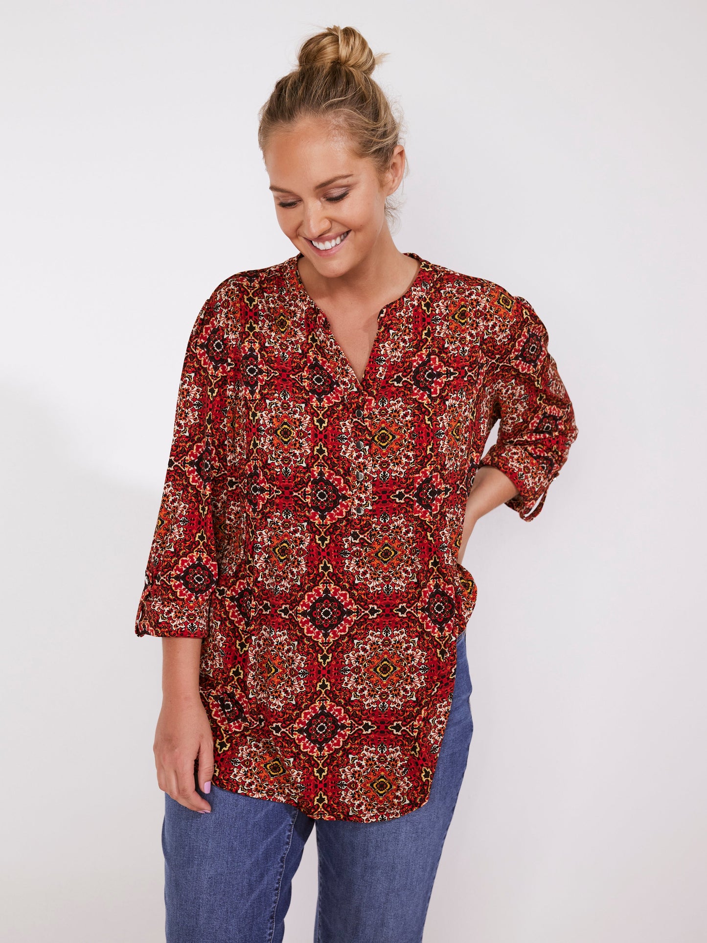 Roz & Ali Medallion Pintuck Print Popover - Plus