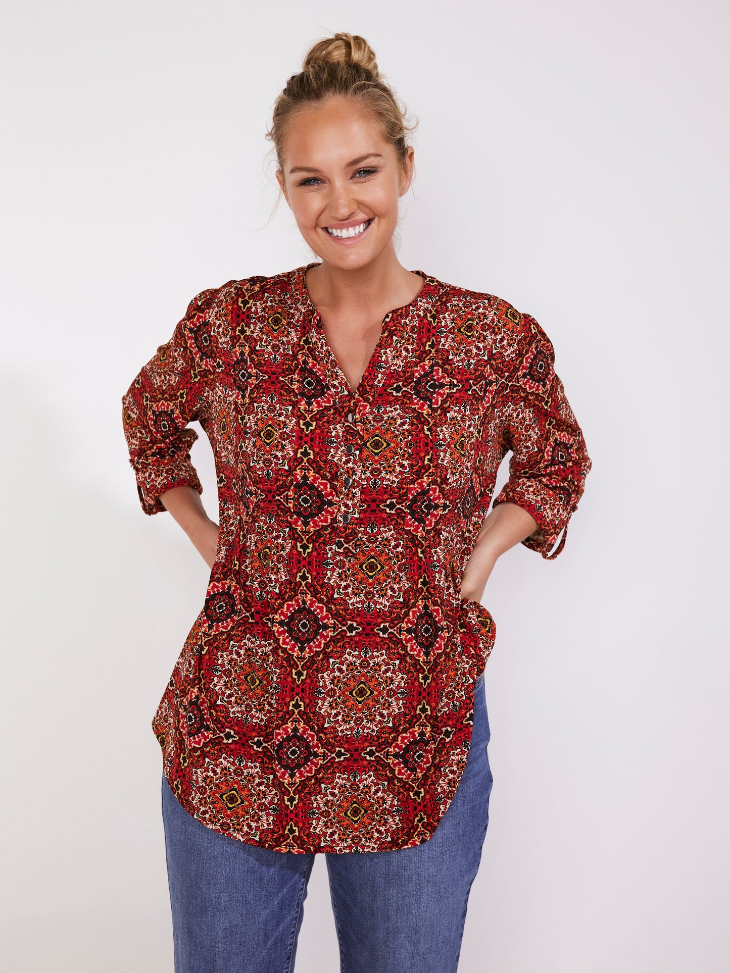 Roz & Ali Medallion Pintuck Print Popover - Plus