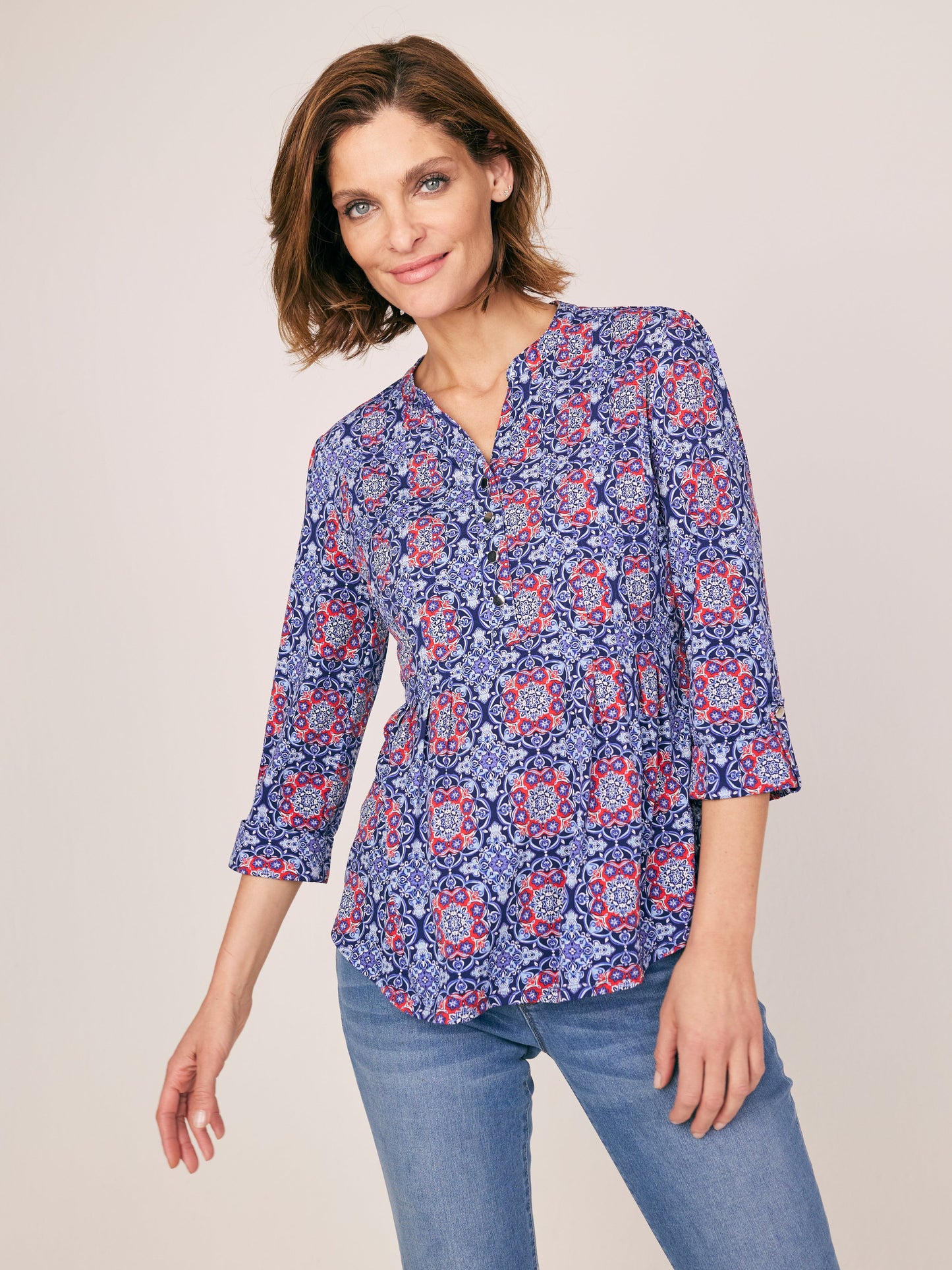 Roz & Ali Medallion Popover