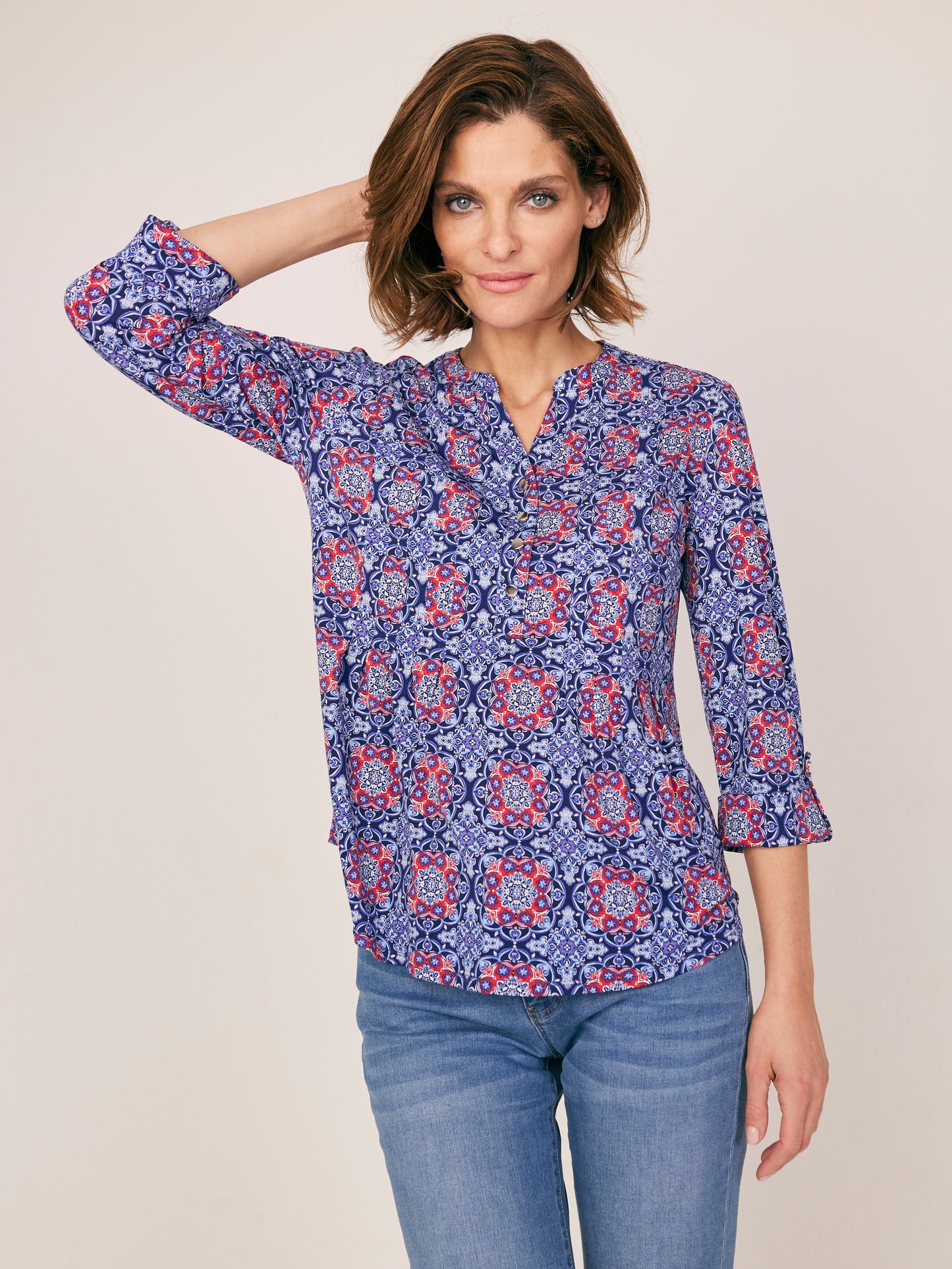 Roz & Ali Medallion Popover