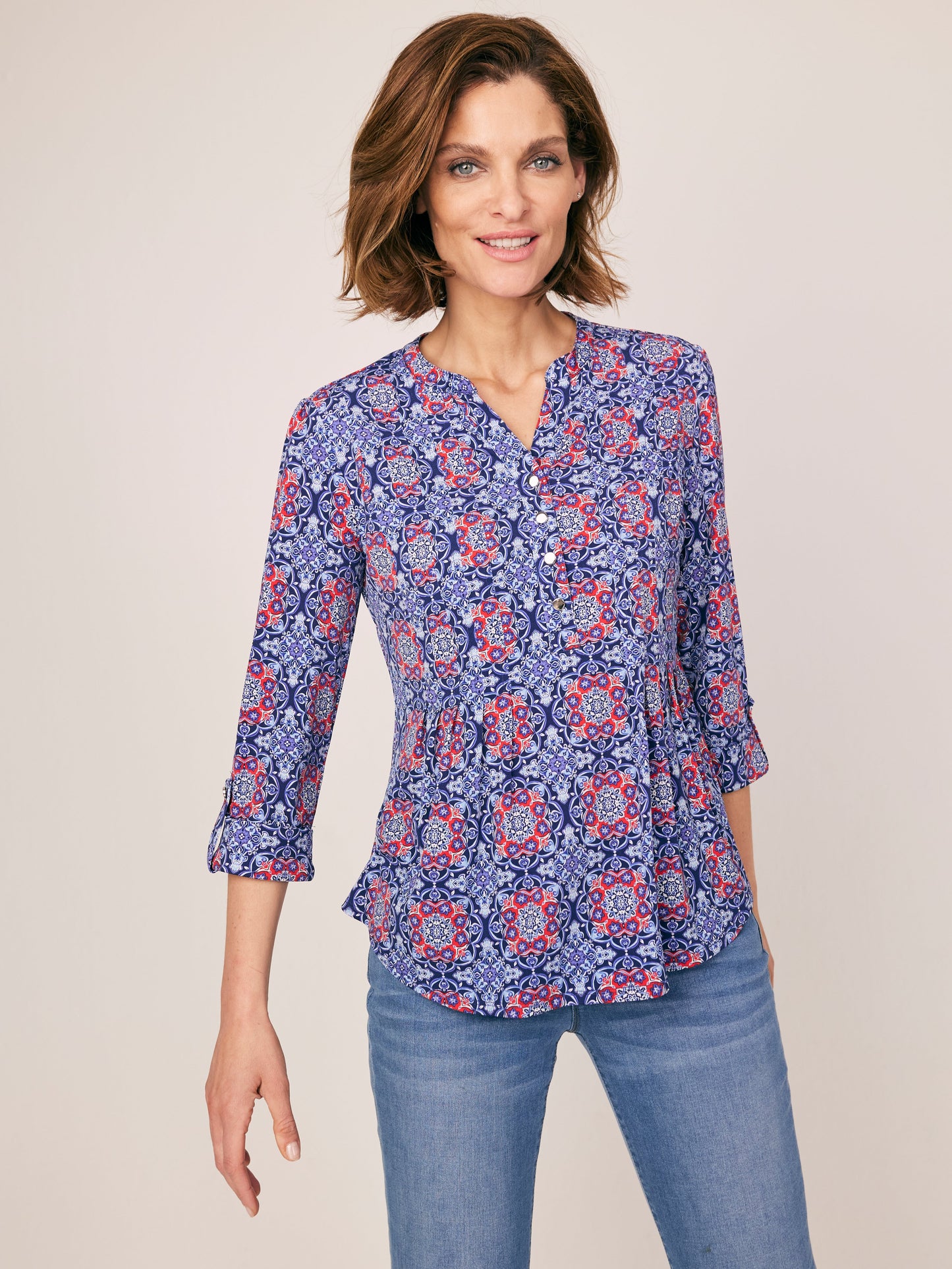 Roz & Ali Medallion Popover