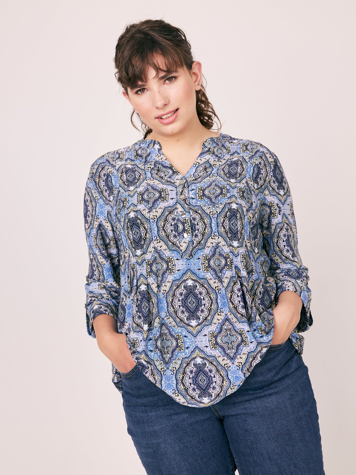 Roz & Ali Blue Yellow Mandala Popover - Plus