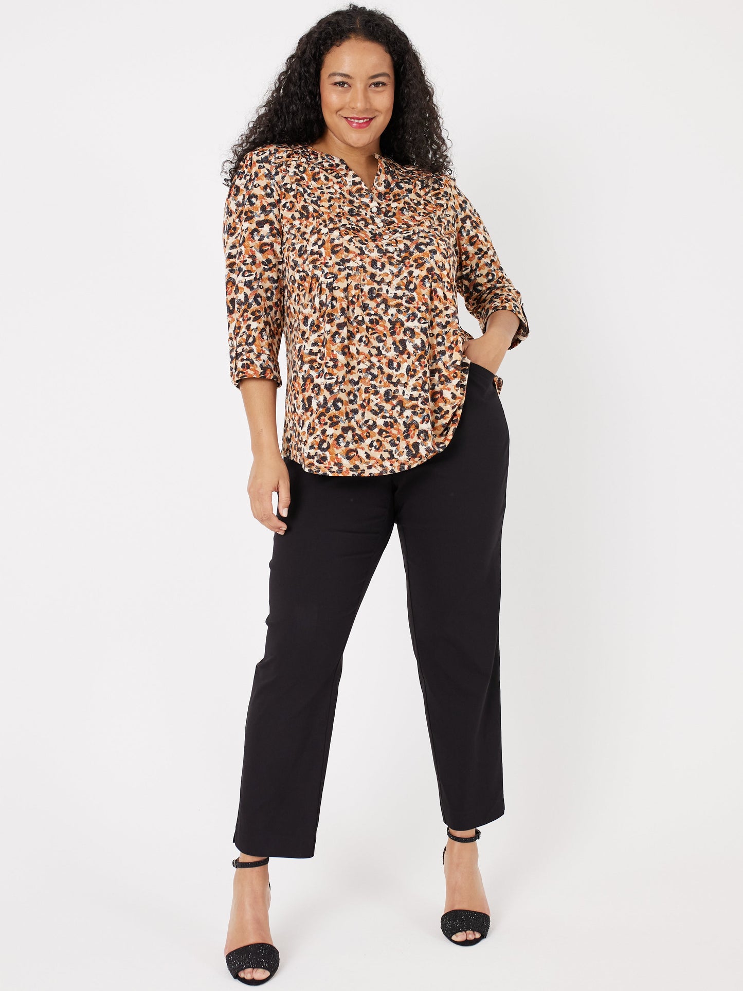 Roz & Ali Leopard Multi Pintuck Popover - Plus