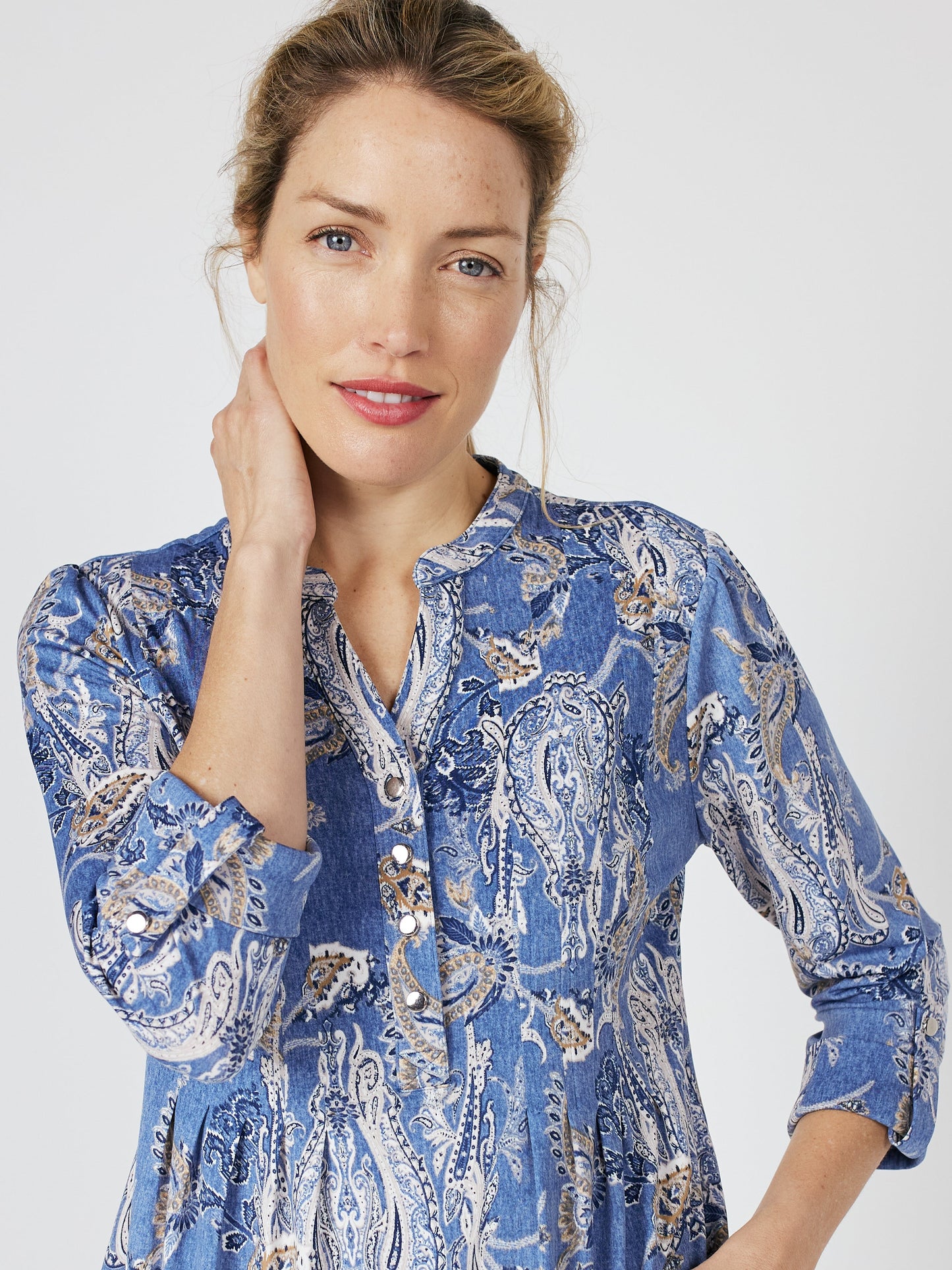 Roz & Ali Denim Paisley Pintuck Popover