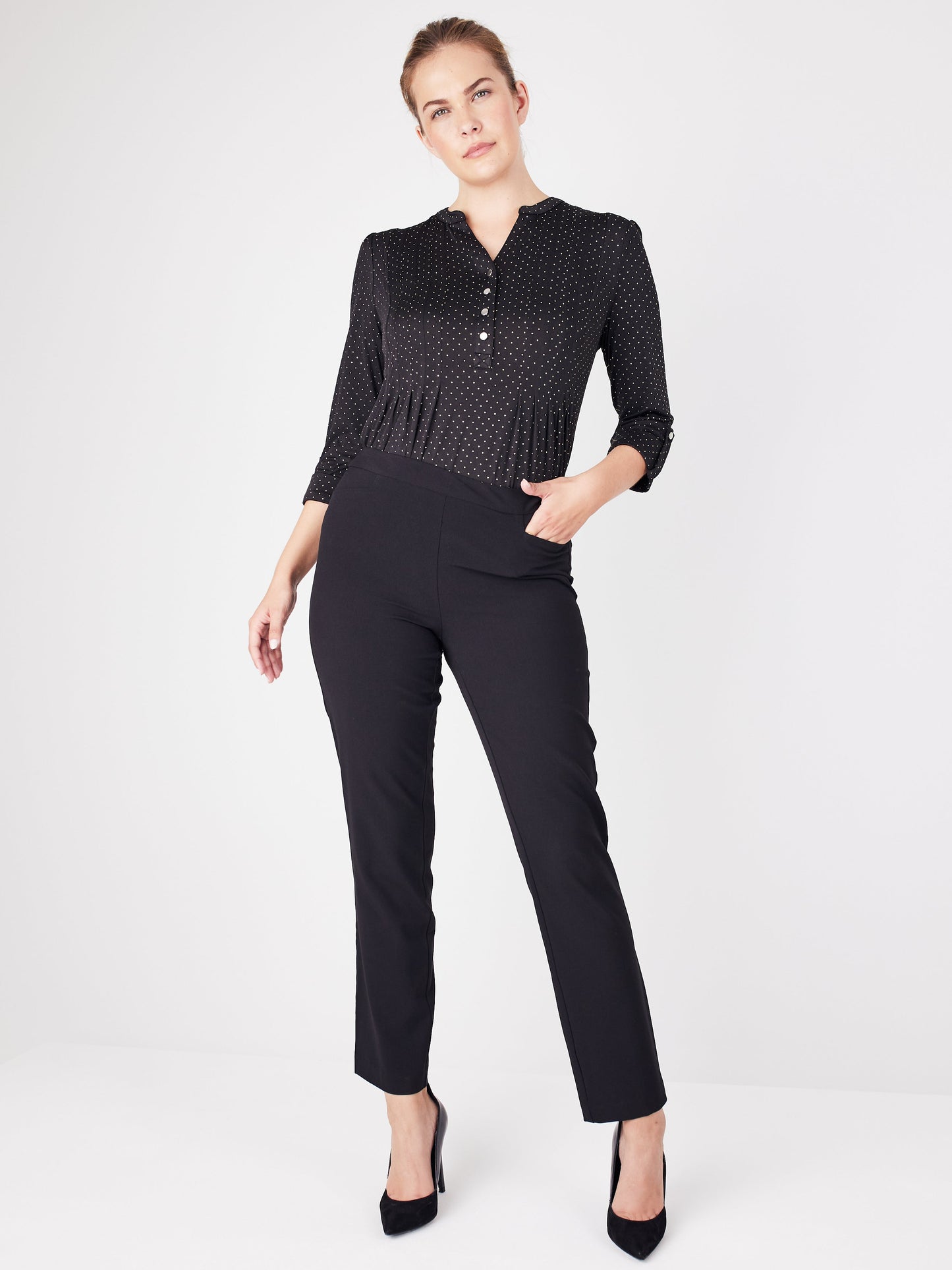 Roz & Ali Secret Agent Pants with L Pockets - Petite