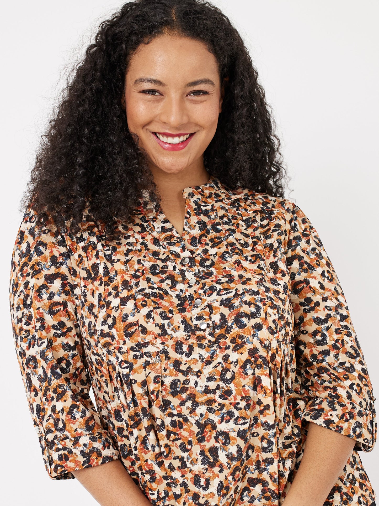 Roz & Ali Leopard Multi Pintuck Popover - Plus