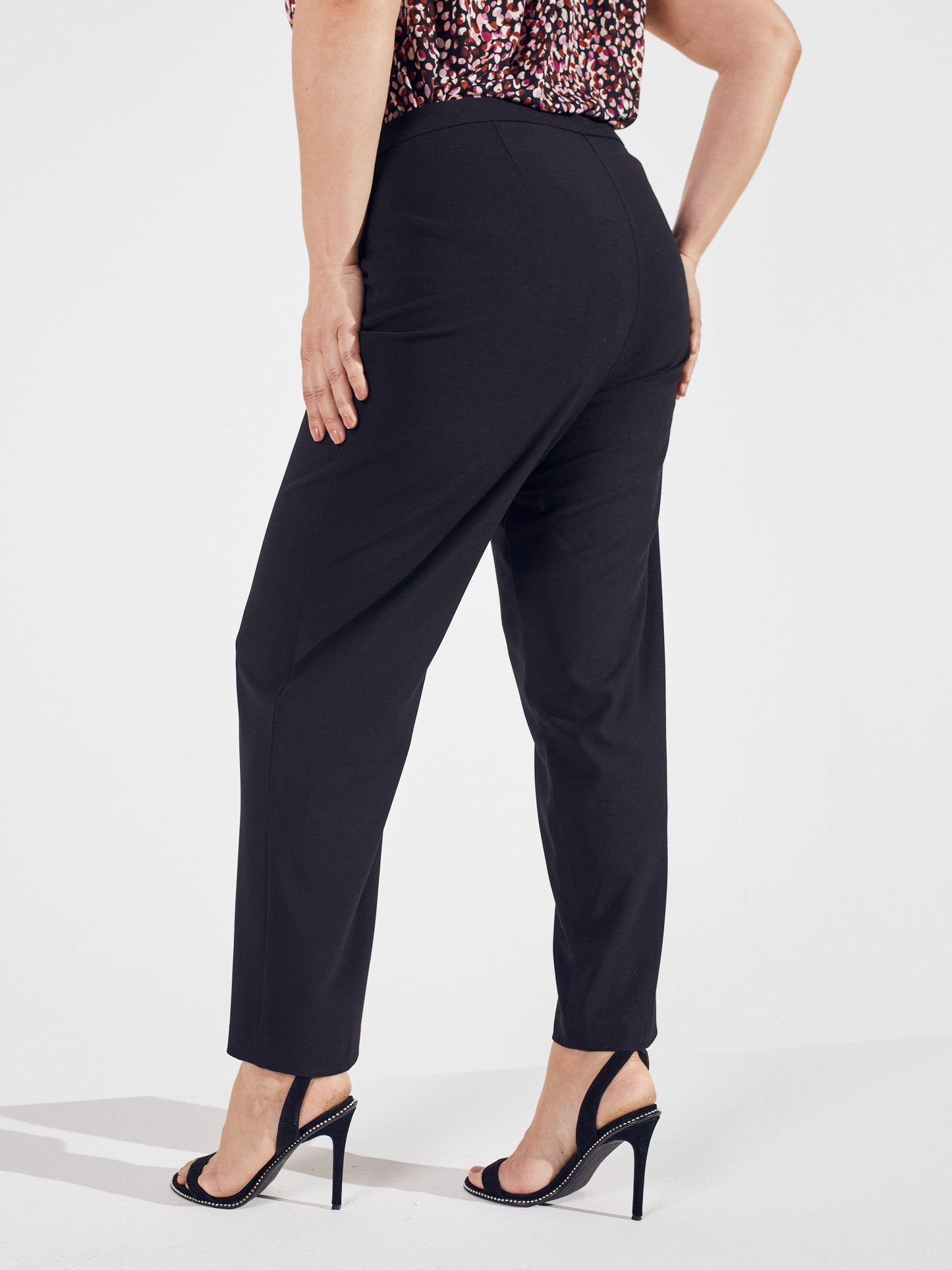 Pull On Tummy Control Pants With L Pockets -Short Length Plus